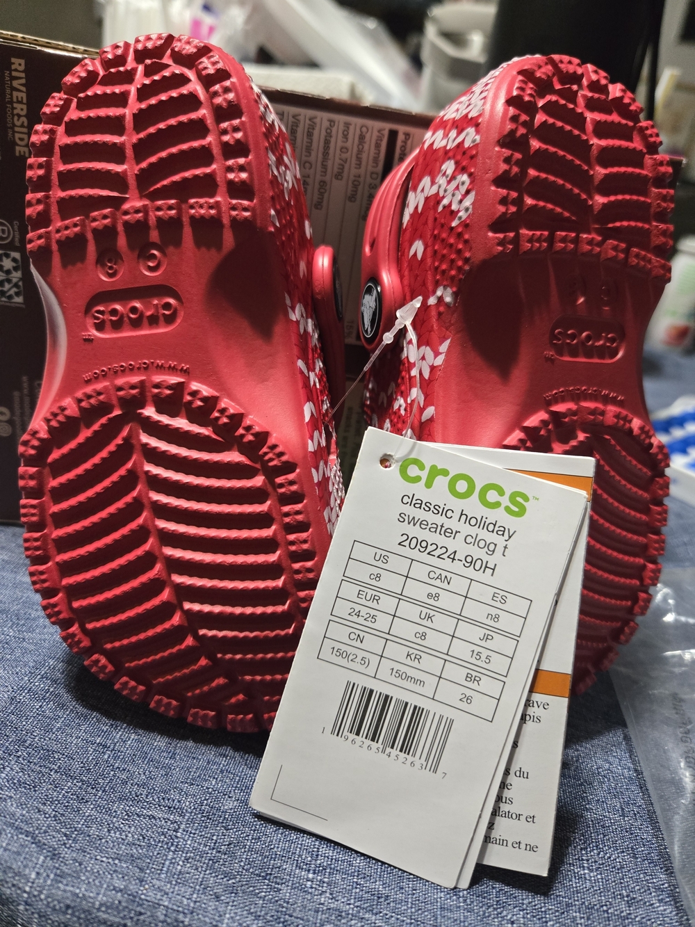 Kids Red Knit-Pattern Clogs - Crocs - Picture 4 of 5